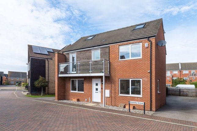 Thumbnail Detached house for sale in Bromley Grove, Broughton, Milton Keynes