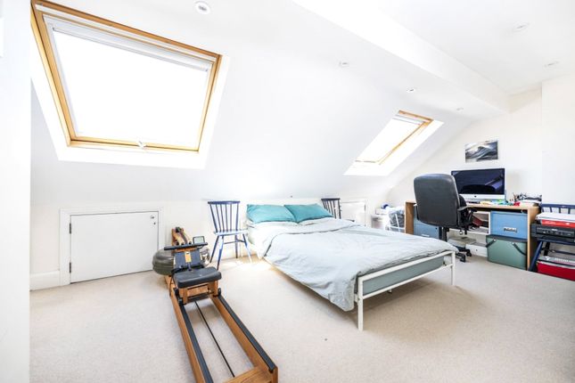 Terraced house for sale in Hampstead Gardens, London