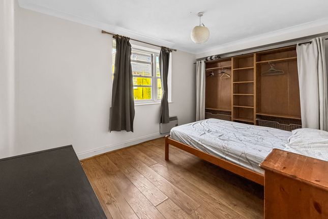 Flat 4, Lewes Court, Brighton photo 4
