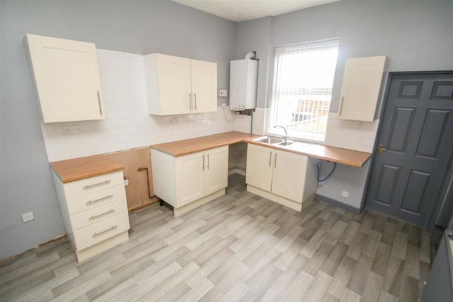 16 Madeley Street, Newcastle photo 3