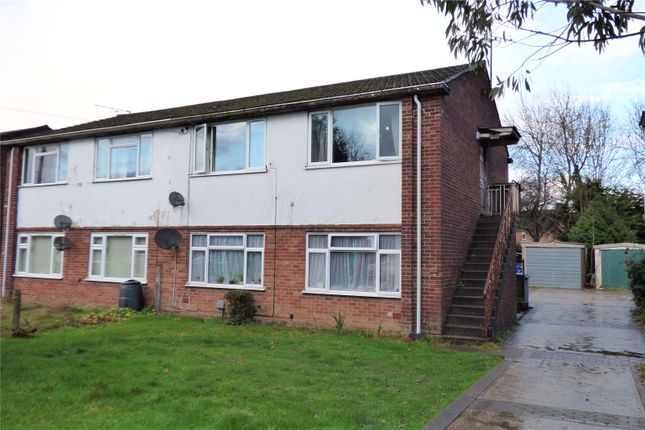 Beta Road Farnborough Hampshire Gu14 2 Bedroom Maisonette For Sale