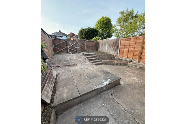 B Garretts Green Lane, Birmingham photo 2