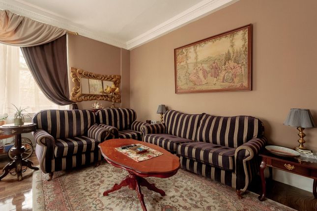 26, Empire House, London photo 3