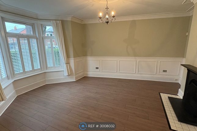 Waverley Avenue, Whitley Bay photo 2