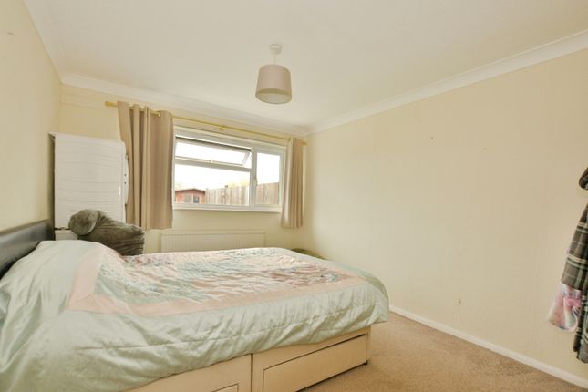63, Adie Road, New Romney photo 4