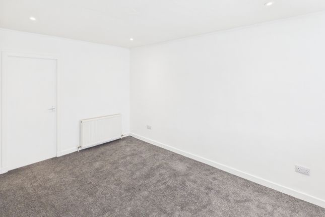 Craigowan Road, Charleston, Dundee, DD2 4NL, Dundee photo 4