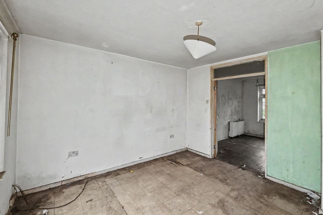 14, Dove Walk, Bolton photo 3