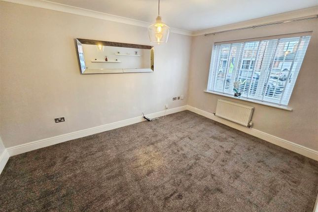 6, Hawthorn Drive, Willington photo 3