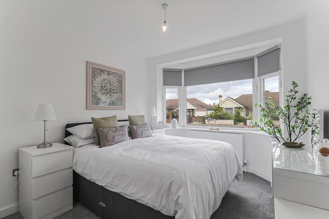 82 Byrne Drive, Southend-On-Sea photo 5