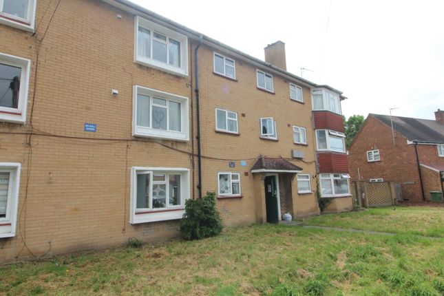 Thumbnail Flat to rent in Chadwell Avenue, Cheshunt, Waltham Cross