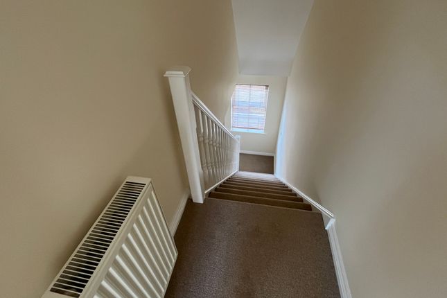 Town house to rent in Huxley Court, Stratford-Upon-Avon