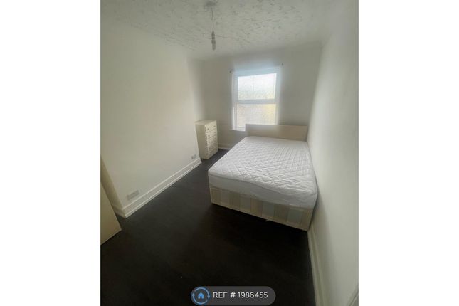 Thumbnail Room to rent in Westdale Road, London