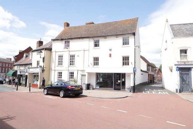 Commercial property for sale in Broad Street, Newent