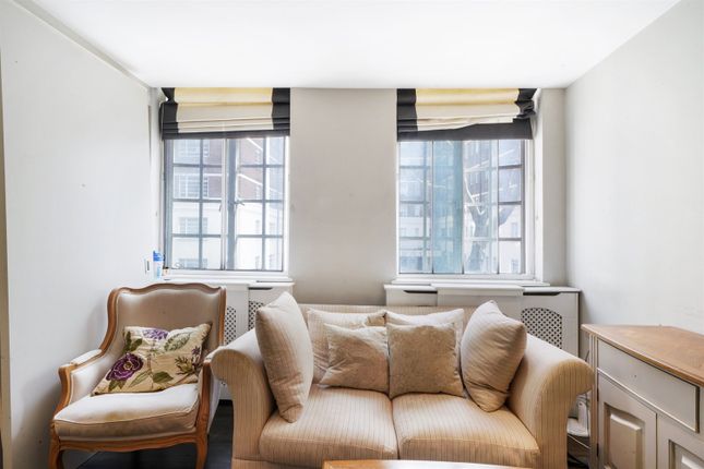 Flat for sale in Whiteheads Grove, London