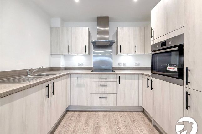 Flat 1, Whitley Court, 3, Abbey Wood Road, West Malling photo 4