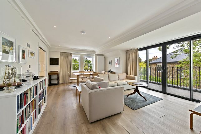 Flat 20,, Mulberry Court, Hampton Wick photo 4