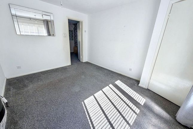 35, Braydon Drive, North Shields photo 5