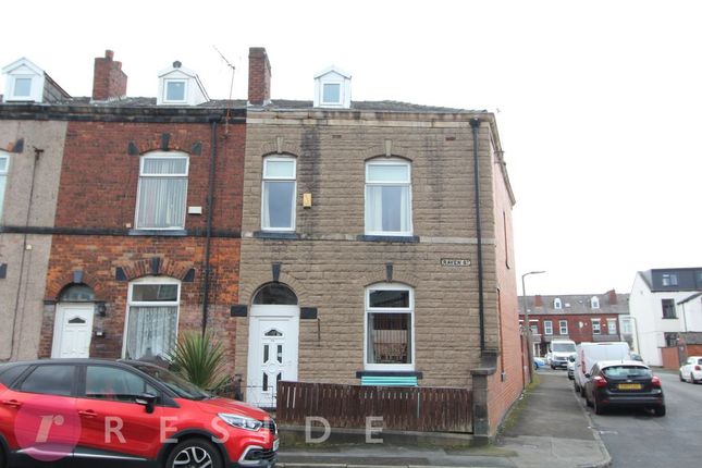 3-bed house on 29, Raven Street, Bury, £215,000