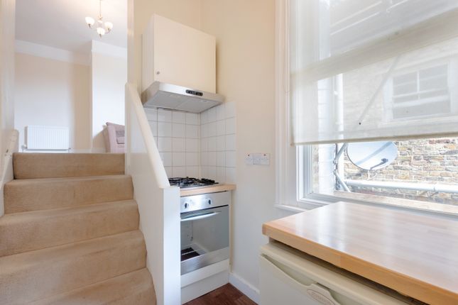 Flat for sale in Upper Tooting Road, London