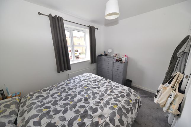 Flat for sale in Cowdray Court, Tanners Way, Birmingham