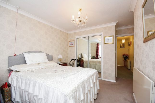 Flat for sale in Victoria Road, Chelmsford