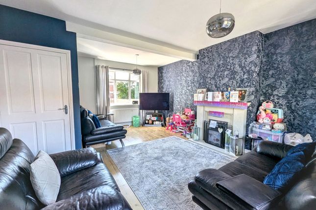 14, Conyers Gardens, Chester Le Street photo 2