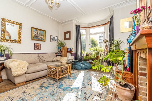 13 Locksway Road, Southsea photo 3