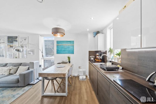 8, Ruckholt House, 15, Derny Avenue, London photo 3