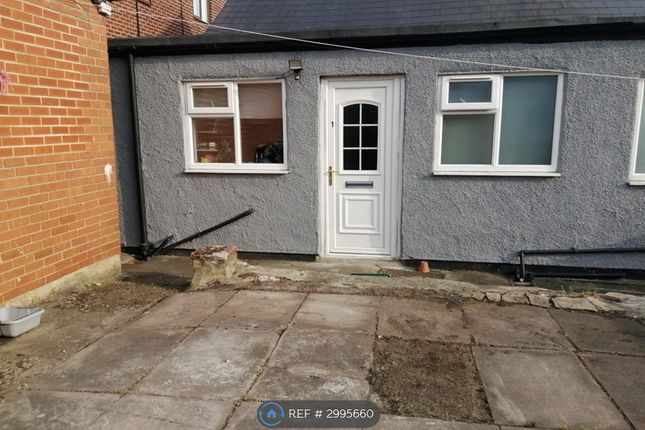 Garden Avenue, Durham photo 2