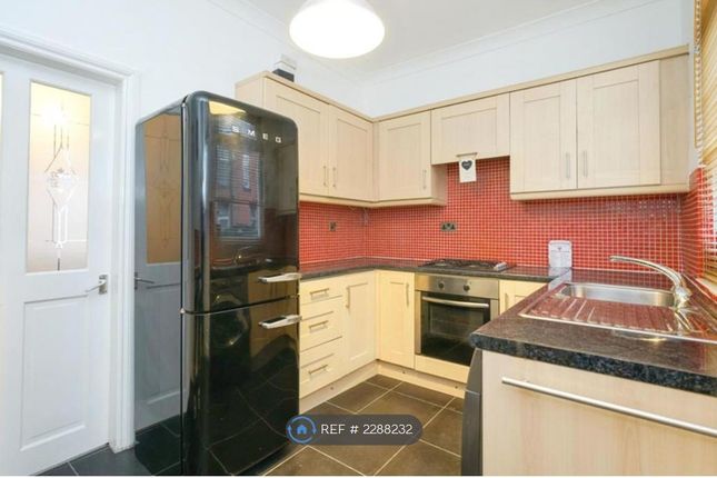 Victoria Grove, Leeds photo 5