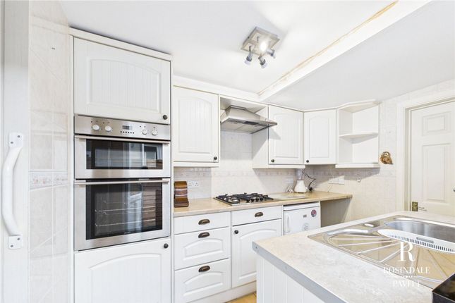 51 Melbourne Road, Wallington photo 4