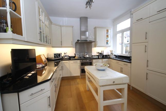 Semi-detached house for sale in Lime Grove, New Malden