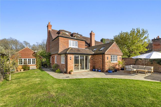 Panier Cottage,, The Common, Godalming photo 3