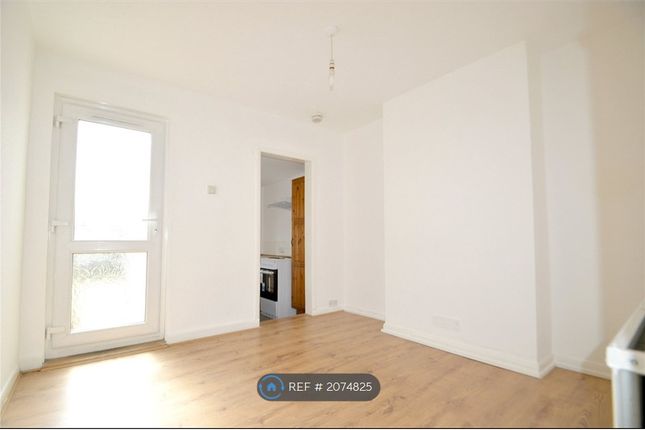 Thumbnail Terraced house to rent in Boulogne Road, Croydon