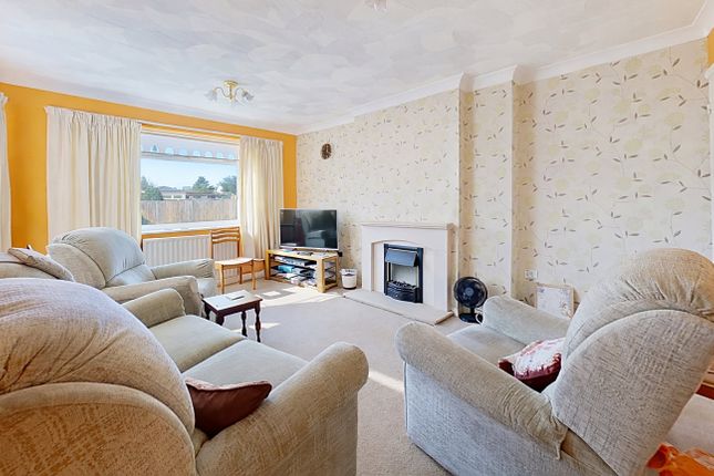 149, Cherry Gardens, Herne Bay photo 3