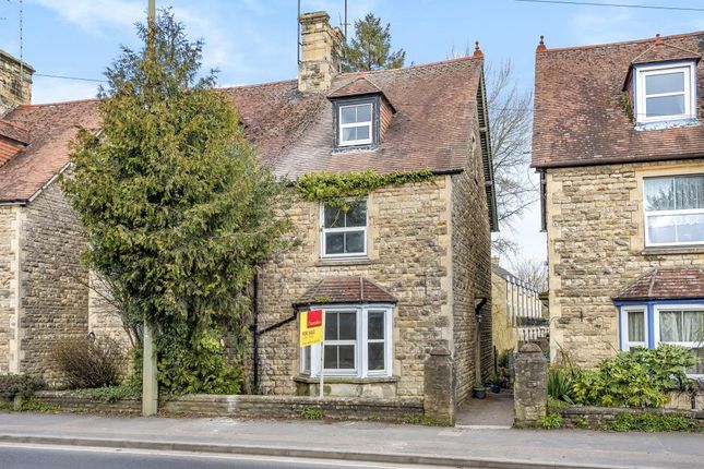 Thumbnail Semi-detached house to rent in Mill Street, Witney
