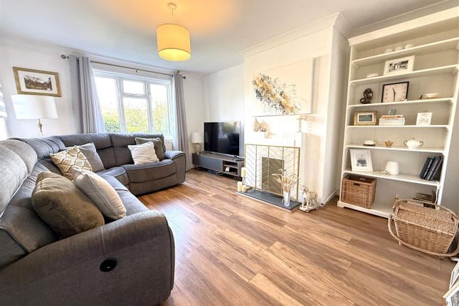 41, Belvoir Road, Bottesford photo 3