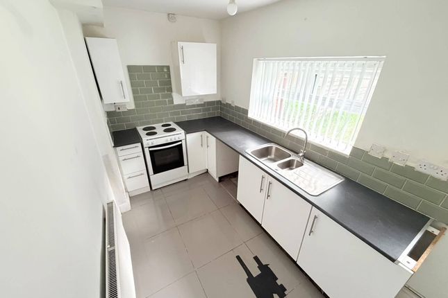 44 Spring Road, Dudley photo 3
