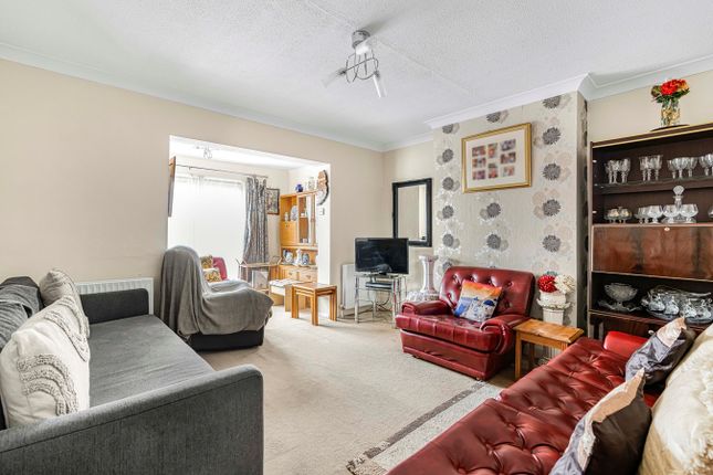Bungalow for sale in Farndale Crescent, Greenford