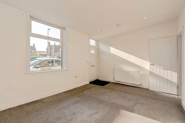 34, Green End Avenue, Barnoldswick photo 4