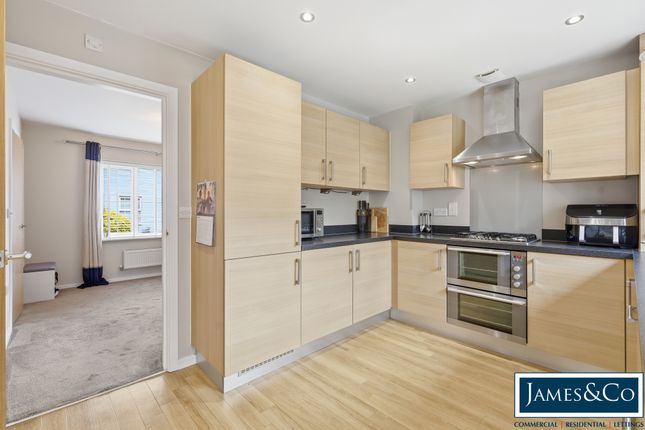 34, Clarendon Road, Essex, CM6 1GA photo 3