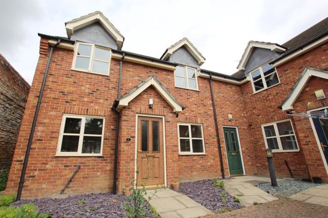 Thumbnail Terraced house to rent in Bartholomew Close, Crowland, Peterborough