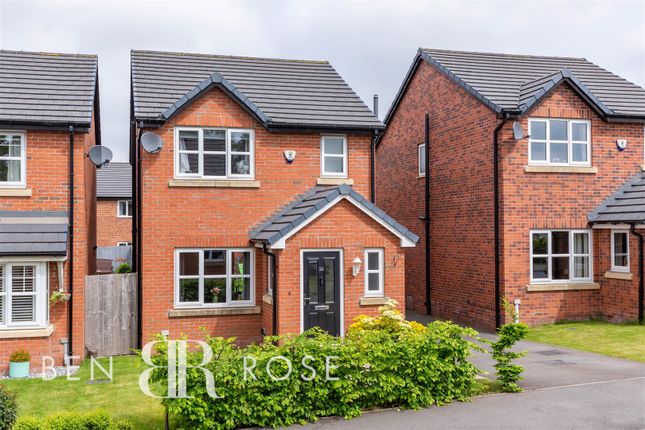 Detached house for sale in Grasmere Avenue, Farington, Leyland