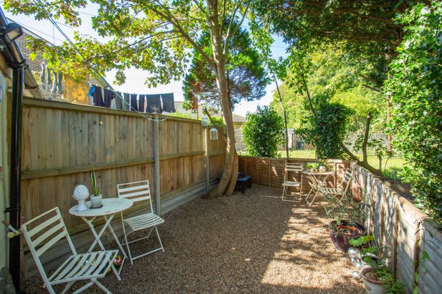 8, Canterbury Road, Whitstable photo 4