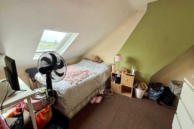 15, Oxford photo 2