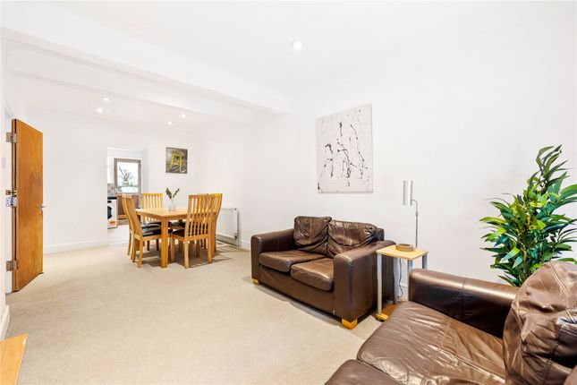 End terrace house to rent in Picton Street, Brighton, East Sussex