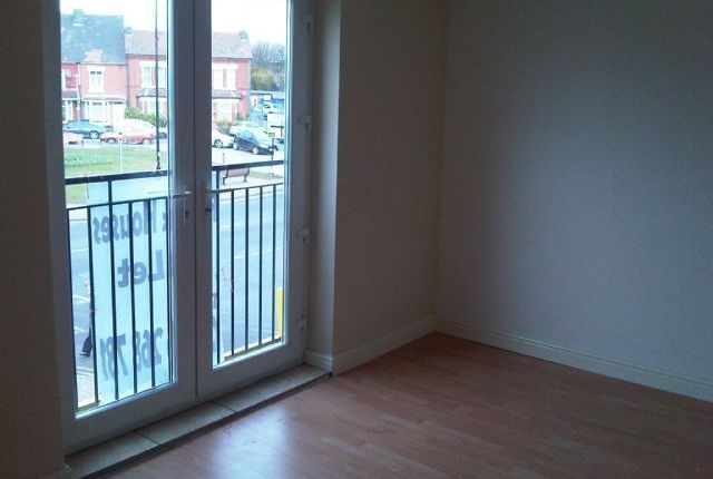 72a Queens Road, Nuneaton photo 3