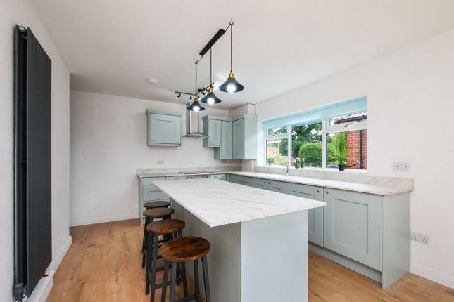 22, Sutton Lane, York photo 2