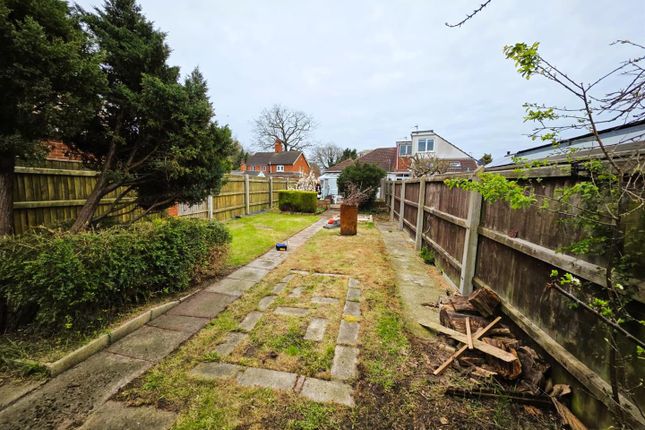 2-bed house on 19, Tetney Road, Grimsby, £185,000