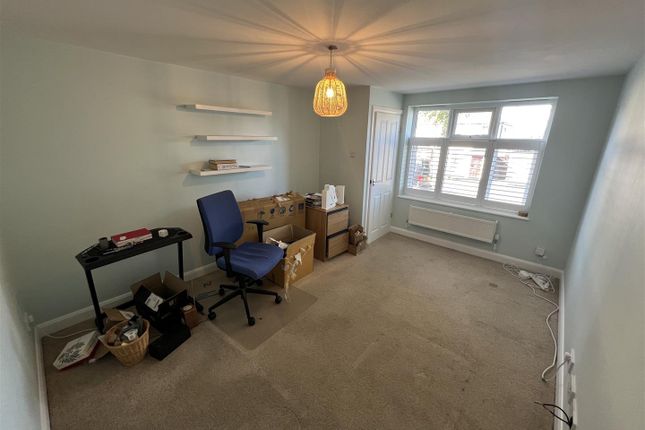 2, Avebury Grove, Birmingham photo 3